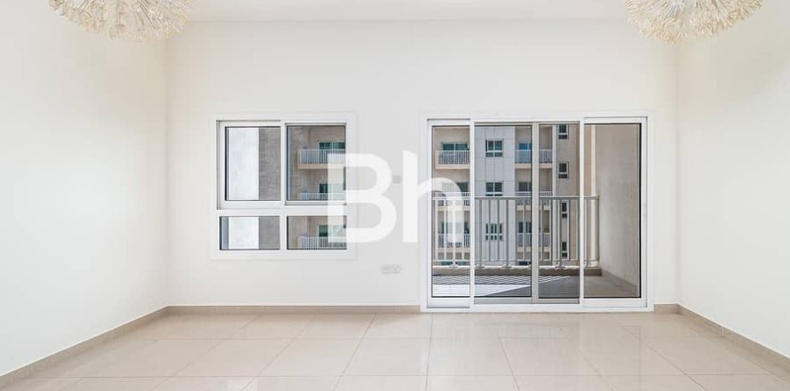 Квартира в Dubai Production City (IMPZ), Дубай, 2 спальни, 89м², № 21835