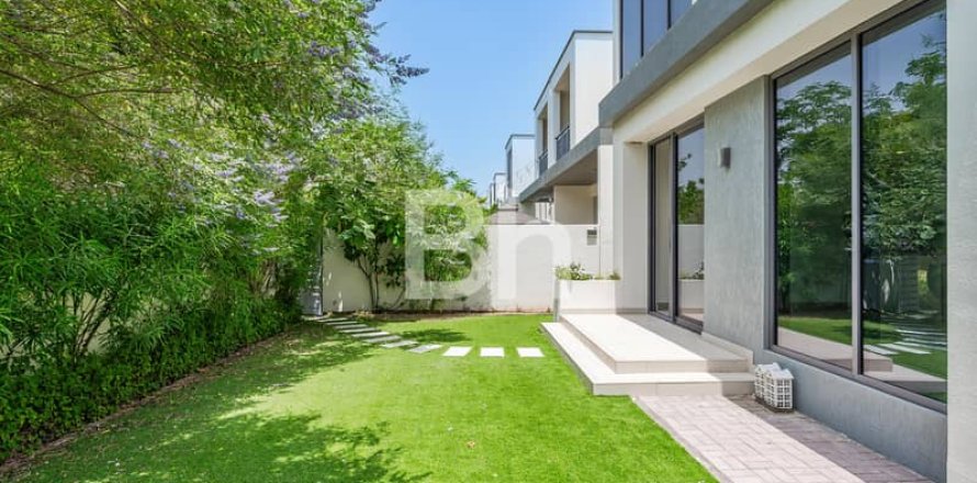 Таунхаус в Дубай Хилс Эстейт, Дубай, 4 спальни, 285м², № 21841