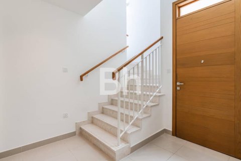 Снять в аренду таунхаус в Дубай Хилс Эстейт, Дубай: 4 спальни, 285м², № 21841 - фото 10