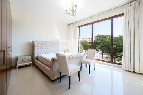 Townhouse in Jumeirah Islands, Dubai 4 bedrooms, 312 sq.m. № 21837 - photo 7