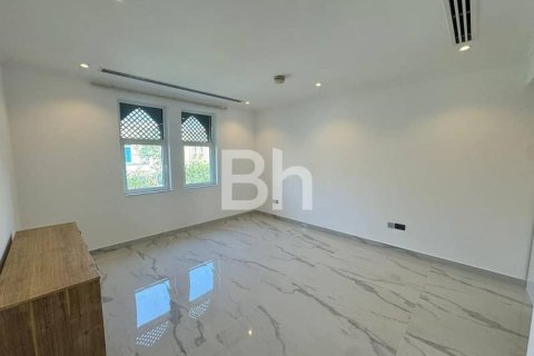 Villa in Jumeirah Park, Dubai 3 bedrooms, 506 sq.m. № 24913 - photo 3