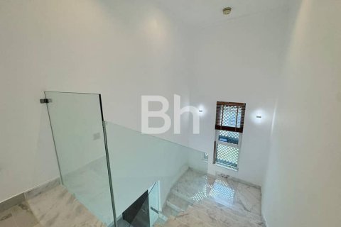 Villa in Jumeirah Park, Dubai 3 bedrooms, 506 sq.m. № 24913 - photo 14