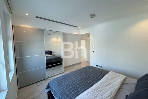 Villa in Jumeirah Park, Dubai 3 bedrooms, 506 sq.m. № 24913 - photo 6