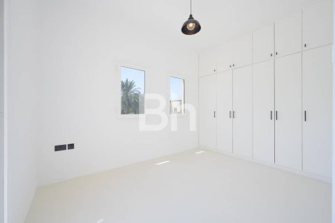 Villa à The Springs, Dubai, 3 chambres, 167 m², № 24911 - photo 8