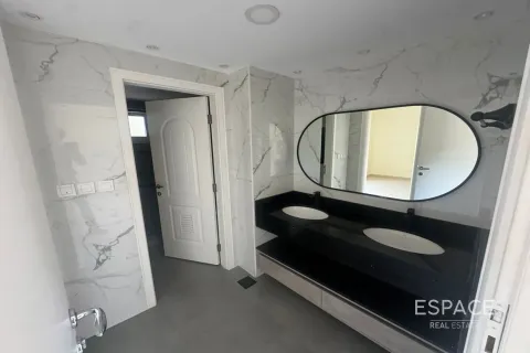 Villa à Meadows, Dubai, 4 chambres, 381 m², № 62055 - photo 8