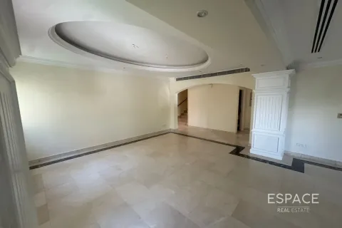 Villa à Meadows, Dubai, 4 chambres, 381 m², № 62055 - photo 13