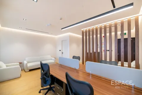 Bureau à Jumeirah Lake Towers, Dubai, 59 m², № 62054 - photo 9