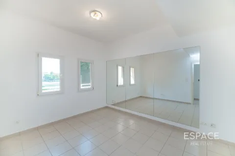 Villa à Meadows, Dubai, 5 chambres, 353 m², № 62053 - photo 17