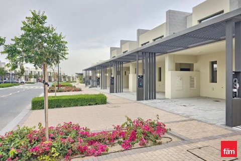 Townhouse in Dubai 3 bedrooms, 137.8 sq.m. № 111391 - photo 5