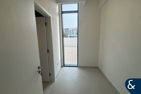 Villa in EMAAR South, Dubai South (Dubai World Central), Dubai 4 bedrooms, 223 sq.m. № 76679 - photo 3