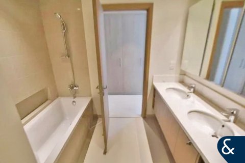 Apartment in Harbour Views 1, Dubai Creek Harbour (The Lagoons), Dubai 3 bedrooms, 143 sq.m. № 76663 - photo 11