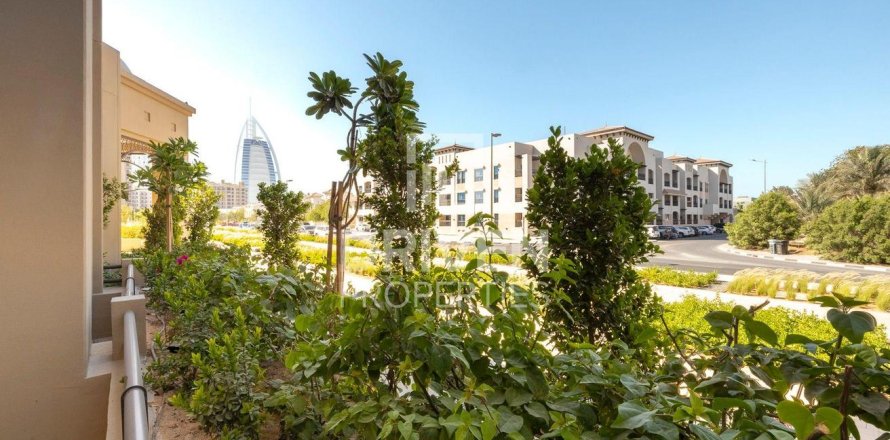 Appartement à Umm Suqeim 3, Umm Suqeim, Dubai, 2 chambres, 133.87 m², № 129147