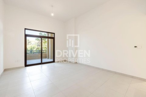 Appartement à Umm Suqeim 3, Umm Suqeim, Dubai, 2 chambres, 133.87 m², № 129147 - photo 7