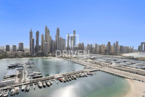 Appartement à EMAAR Beachfront, Dubai Harbour, Dubai, 2 chambres, 111.39 m², № 129149