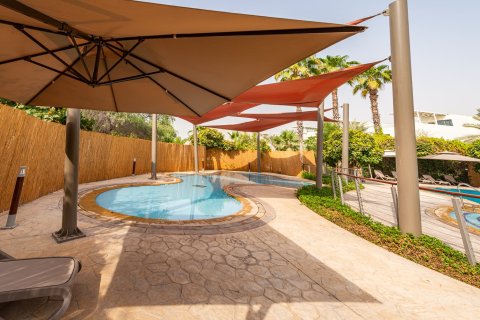 Villa in The Sustainable City, Dubai 3 bedrooms, 312.87 sq.m. № 136520 - photo 23