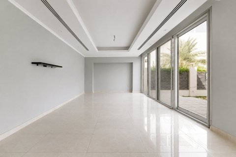 Villa in The Sustainable City, Dubai 3 bedrooms, 312.87 sq.m. № 136520 - photo 3