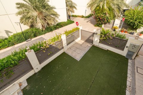 Villa in The Sustainable City, Dubai 3 bedrooms, 312.87 sq.m. № 136520 - photo 17
