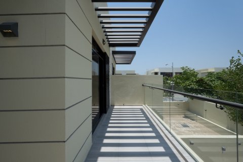 Townhouse in DAMAC Hills (Akoya by DAMAC), Dubai 4 bedrooms, 177.41 sq.m. № 136521 - photo 20