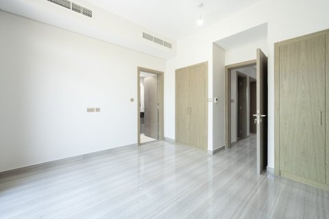 Townhouse in DAMAC Hills (Akoya by DAMAC), Dubai 4 bedrooms, 177.41 sq.m. № 136521 - photo 6
