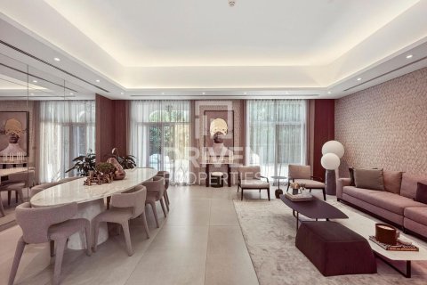Townhouse in Green Community Motor City, Motor City, Dubai 5 bedrooms, 449.56 sq.m. № 140893 - photo 4