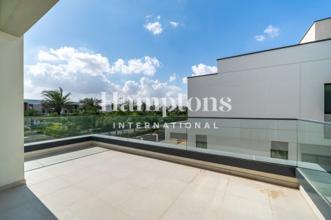 Villa in Arabian Ranches 3, Dubai 4 bedrooms, 450.85825900 sq.m. № 114676 - photo 19