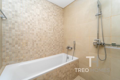 Купить квартиру в Джумейра Гольф Эстейтс, Дубай: 2 спальни, 129м², № 13452 - фото 11