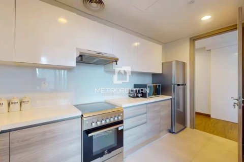 Apartment in SOL Bay, Business Bay, Dubai 2 bedrooms, 137 sq.m. № 73956 - photo 6