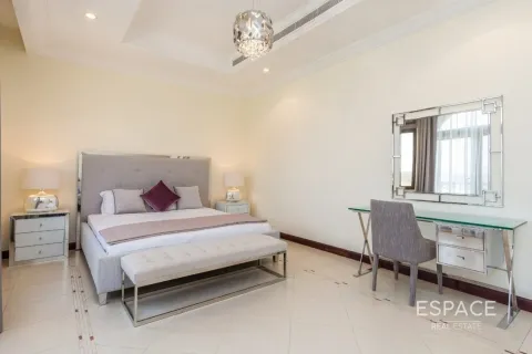 Villa à Palm Jumeirah, Dubai, 4 chambres, 622 m², № 61677 - photo 7