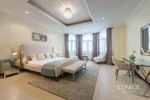 Villa à Palm Jumeirah, Dubai, 4 chambres, 622 m², № 61677 - photo 12