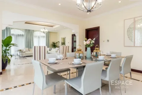 Villa à Palm Jumeirah, Dubai, 4 chambres, 622 m², № 61677 - photo 3