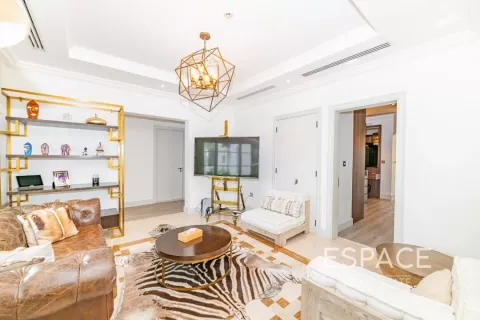Villa in Jumeirah Golf Estates, Dubai 5 bedrooms, 523 sq.m. № 61671 - photo 8