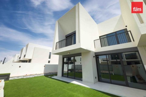 Townhouse in Town Square, Dubai 4 bedrooms, 261.2 sq.m. № 58224 - photo 17