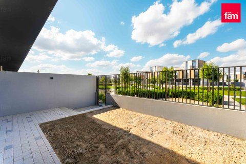 Townhouse in Dubai 3 bedrooms, 168 sq.m. № 58223 - photo 18