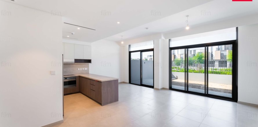 Townhouse in Dubai 3 bedrooms, 168 sq.m. № 58223