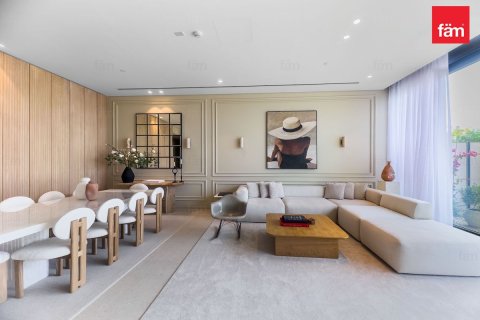 Apartment in Dubai 3 bedrooms, 268.2 sq.m. № 97604