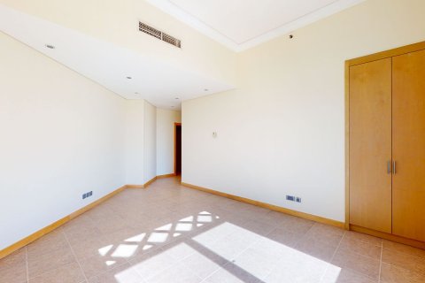 Apartment in Palm Jumeirah, Dubai 3 bedrooms, 206.49 sq.m. № 138910 - photo 8