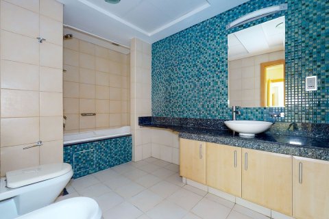 Apartment in Palm Jumeirah, Dubai 3 bedrooms, 206.49 sq.m. № 138910 - photo 12