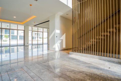Villa in Dubai Hills Estate, Dubai 6 bedrooms, 902 sq.m. № 83901 - photo 5