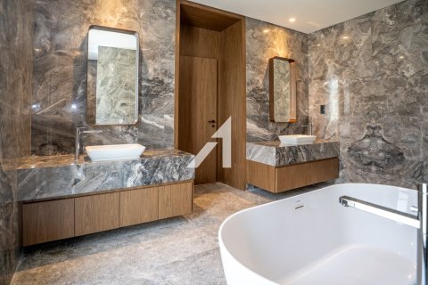 Villa in Dubai Hills Estate, Dubai 6 bedrooms, 902 sq.m. № 83901 - photo 19