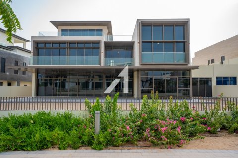 Villa in Dubai Hills Estate, Dubai 6 bedrooms, 902 sq.m. № 83901