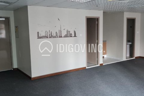 Купить офис в Джумейра Лейк Тауэрс, Дубай: 71м², № 83900 - фото 9