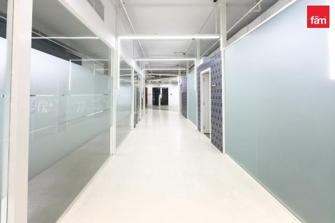 Купить офис в Бизнес-Бэе, Дубай: 408.1м², № 14497 - фото 19
