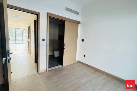 Снять в аренду виллу в Дубае: 4 спальни, 144м², № 90528 - фото 14