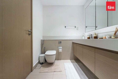 Снять в аренду квартиру в Дубае: 2 спальни, 109.9м², № 90525 - фото 14