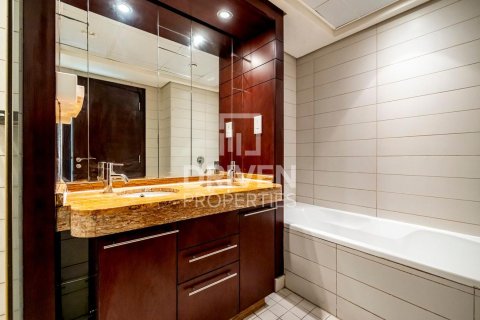 Купить квартиру в Burj Views, Даунтаун Дубай (Даунтаун Бурдж Дубай), Дубай: 2 спальни, 121м², № 86366 - фото 13