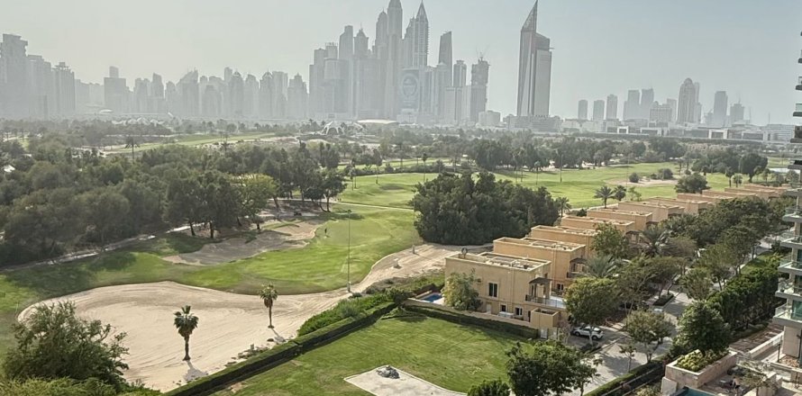 Appartement à The Views, Dubai, 2 chambres, 127.9 m², № 11313