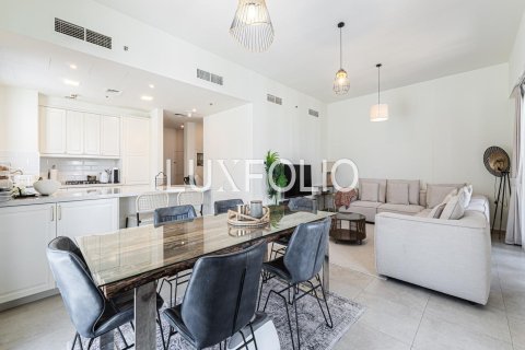 Appartement à Town Square, Dubai, 3 chambres, 241 m², № 45625 - photo 4