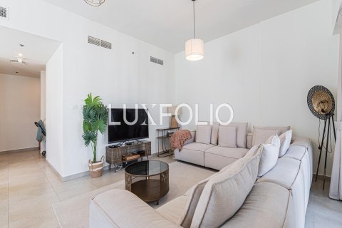 Appartement à Town Square, Dubai, 3 chambres, 241 m², № 45625 - photo 2