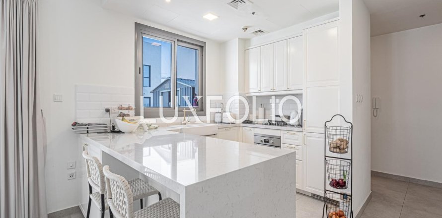 Appartement à Town Square, Dubai, 3 chambres, 241 m², № 45625