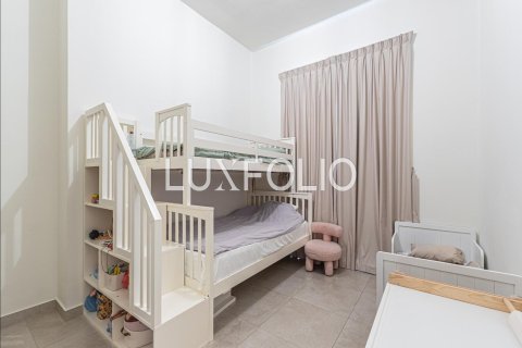 Appartement à Town Square, Dubai, 3 chambres, 241 m², № 45625 - photo 6